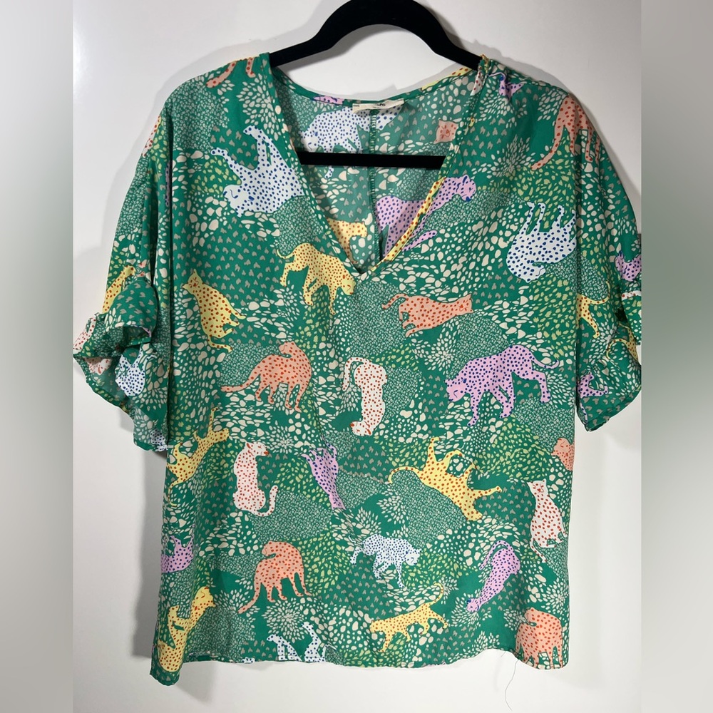 Entro green & white leopard print graphic tunic L large